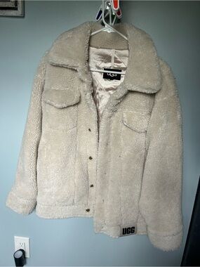 UGG Women's Cream Teddy Sherpa Jacket